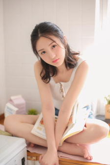 年轻护士1